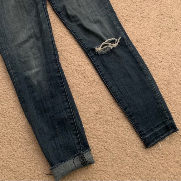SOLD Abercrombie distressed skinny ankle  jeans - Picture 4 of 6
